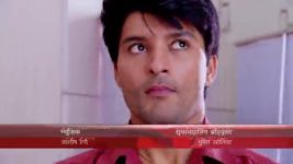 Diya Aur Baati Hum S08E55 Sooraj buys jewellery for Sandhya Full Episode