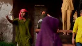 Diya Aur Baati Hum S23E10 Bharat plans an attack on Garjana Full Episode