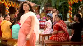 Love Biye Aaj Kal S01 E52 Shraban Rescues Bulbuli