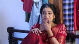 Pandian Stores S01E403 Meena Confronts Moorthy Full Episode