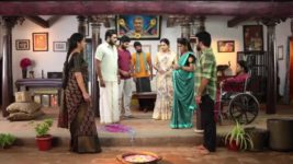 Pandian Stores S01E404 Moorthy Gives a Clarification Full Episode