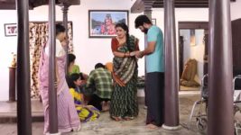 Pandian Stores S01E703 Meena Consoles Jeeva Full Episode