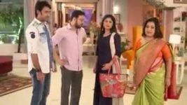 Pratidaan S04E306 Angshuman Becomes Neel Full Episode