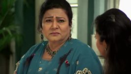 Yeh Hai Mohabbatein S18E22 Shagun helps a doctor Full Episode