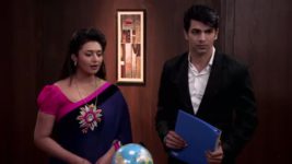 Yeh Hai Mohabbatein S18E23 Santosh slaps Rinki Full Episode