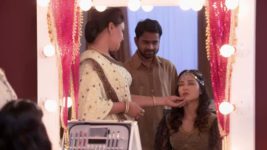 Yeh Hai Mohabbatein S38E12 Will Roshni, Aditya Meet? Full Episode