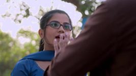 Kharach Ticha Kaay Chukla S01 E42 The Locket