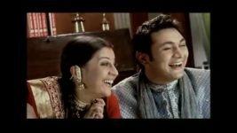 Baa Bahoo Aur Baby S01E208 Praveen In Trouble Full Episode