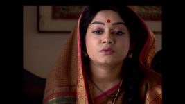 Bodhuboron S06E40 Shikha comes with the police Full Episode