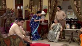 Bodhuboron S17E20 Indira asks Konok to stay back Full Episode