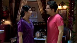 Bodhuboron S18E05 Satyaki yells at Teesta Full Episode