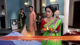 Bodhuboron S18E10 Satyaki to commit suicide Full Episode