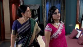 Bodhuboron S22E05 Jhilmil Meets Abhro Full Episode