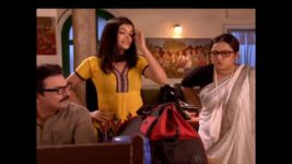 Bojhena Se Bojhena S06E07 The family tends to Ananya Full Episode