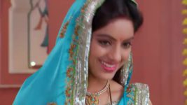 Diya Aur Baati Hum S15E09 Drugs, weapons and schemes Full Episode