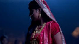 Diya Aur Baati Hum S22E22 Sagarika is stung by a scorpion Full Episode