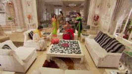 Iss Pyaar Ko Kya Naam Doon Ek Baar Phir S04E07 Avadhoot brings gold for the puja Full Episode