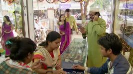 Iss Pyaar Ko Kya Naam Doon Ek Baar Phir S17E13 Astha mortgages the gold coins Full Episode