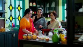 Jol Thoi Thoi Bhalobasa S01 E49 The Family Entertains Kojagori