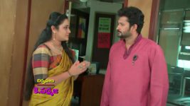 Koilamma S03E31 Sambayya Meets With An Accident Full Episode