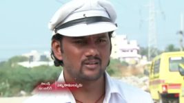 Koilamma S06E118 Ashok Meets Sambayya Full Episode