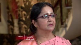 Koilamma S06E196 Chinni Comes Across Gomathi Full Episode