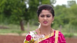 Koilamma S06E605 Kokila Finds the Present Full Episode