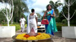 Koilamma S06E71 Can Indraja Free Manoj? Full Episode