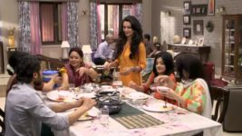 Kuch Toh Tha Tere Mere Darmiyan S01E06 Koyal misses train to Mumbai Full Episode