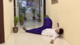 Kuch Toh Tha Tere Mere Darmiyan S01E25 Samar gets Amrik into trouble Full Episode