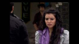 Pyaar Kii Ye Ek Kahaani S07 E02 Jeh comforts Piya