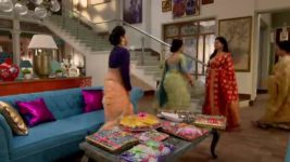 Saheber Chithi S01E64 Gautham's Surprise Visit Full Episode