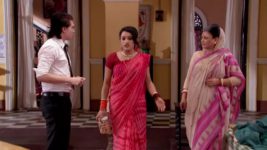 Tomay Amay Mile S21E18 Bhavani suspects Sam Full Episode