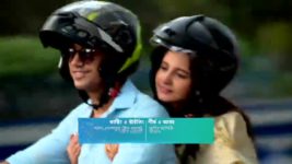 Tumi Ashe Pashe Thakle S01 E08 Paro in Trouble?