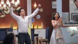 Yeh Rishta Kya Kehlata Hai S65E70 Naira Surprises Kartik Full Episode