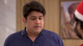 Abol Preetichi Ajab Kahani S01 E151 A Christmas Present For Mayuri