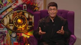 Bigg Boss (Colors tv) S17 E48 Shukravaar Ka Vaar Karan Johar Ke Sath