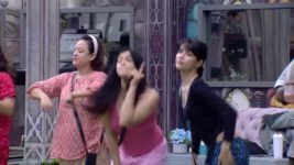 Bigg Boss (Colors tv) S17 E51 Nomination Special