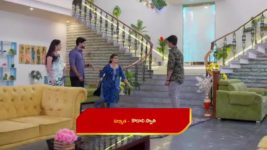 Paluke Bangaramayana S01 E104 Abhishek Grows Furious