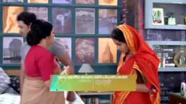 Tumi Ashe Pashe Thakle S01 E47 Paro Plans to Leave