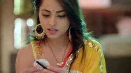 Adhe Kangal S01E174 Piya on a Mission Full Episode