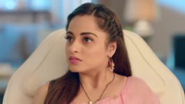 Adhe Kangal S01E373 Piya Gets Arrested Full Episode