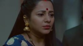 Adhe Kangal S01E74 Mohini Gets Trapped Full Episode