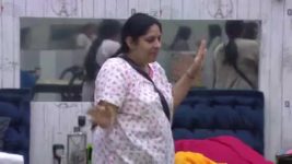 Bigg Boss (Colors tv) S11 E88 Akash's mother in tears