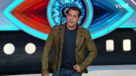 Bigg Boss (Colors tv) S12 E78 Strike three for Sree!