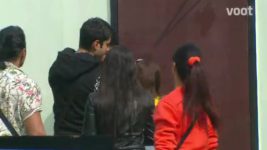 Bigg Boss (Colors tv) S12 E82 Deepak guilty of betraying Somi!