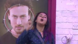 Bigg Boss (Colors tv) S13 E113 Sidharth-Asim lock horns, once again!