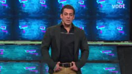 Bigg Boss (Colors tv) S13 E118 Bhai ne dikyhaya Sid-Asim ko dwar!