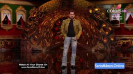 Bigg Boss (Colors tv) S17 E62 Shukravaar Ka Vaar With Salman