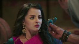 Ek Bhram Sarvagun Sampanna S01E33 Janhvi Mocks Manohar Full Episode